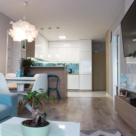 Apartament Fala-Miodowy Dom Kolobrzeg Bagian luar foto