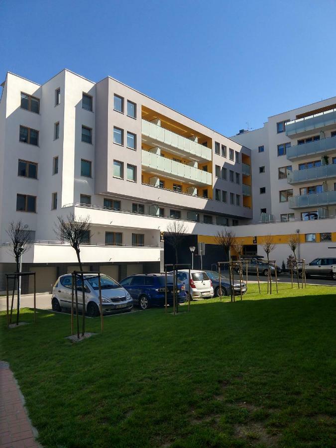 Apartament Fala-Miodowy Dom Kolobrzeg Bagian luar foto